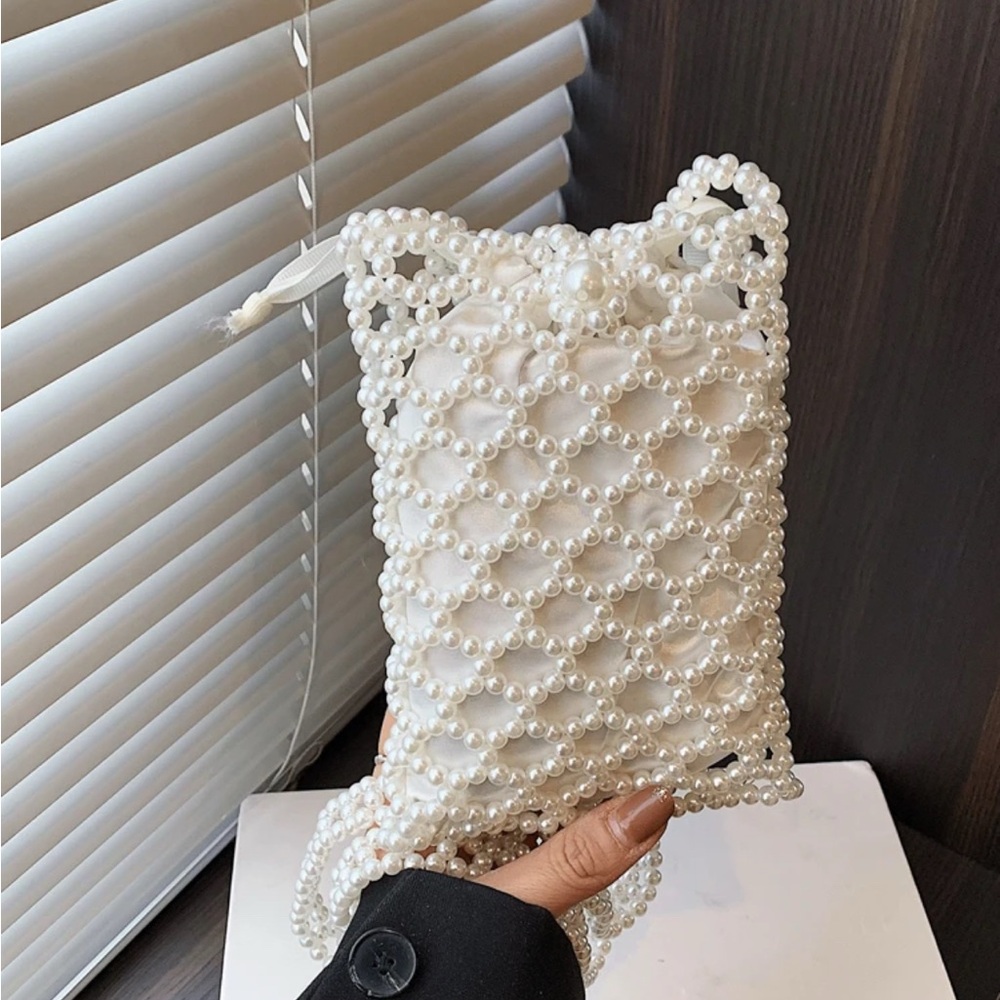 Elegant Pearl Beaded Bag